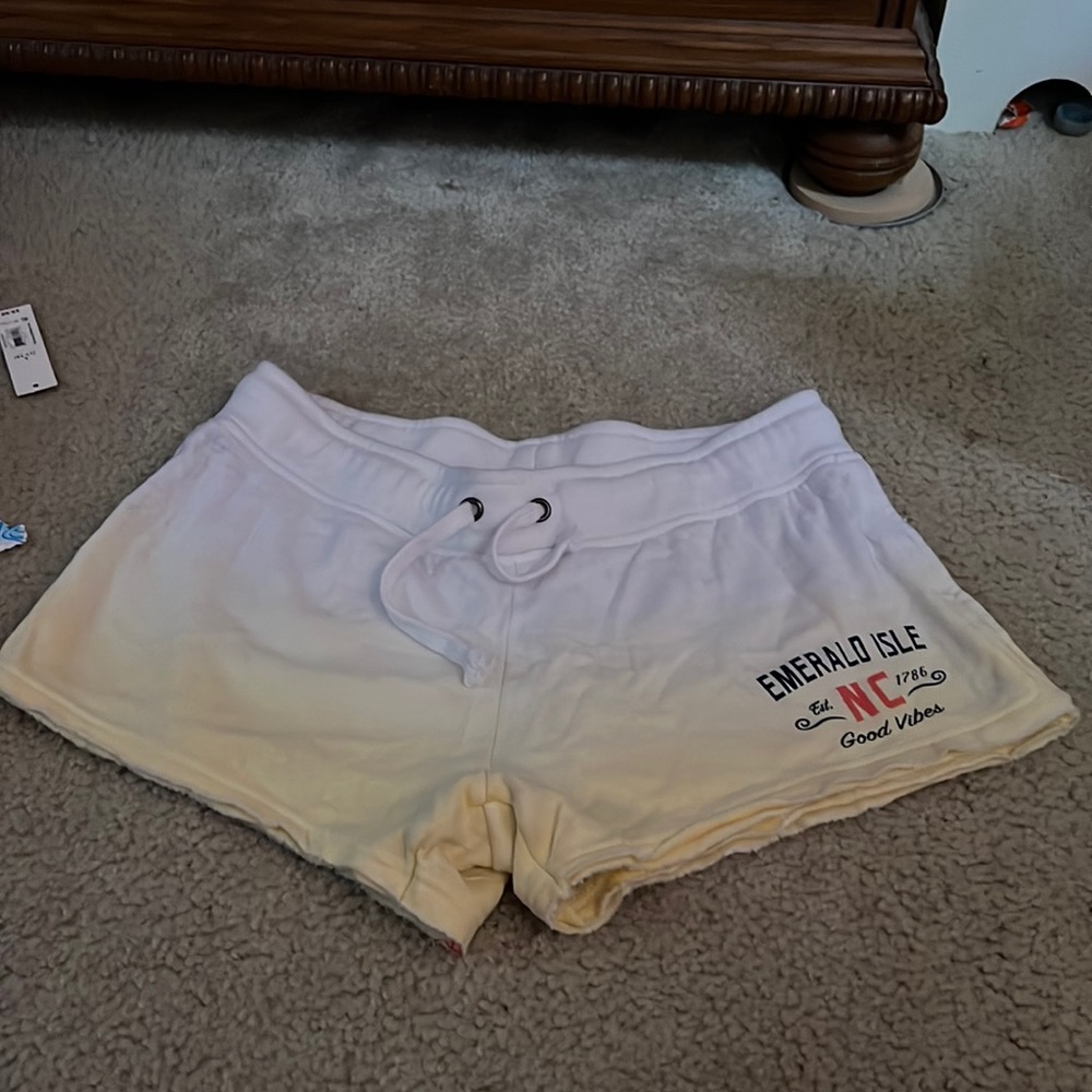 NC Emerald Isle Shorts